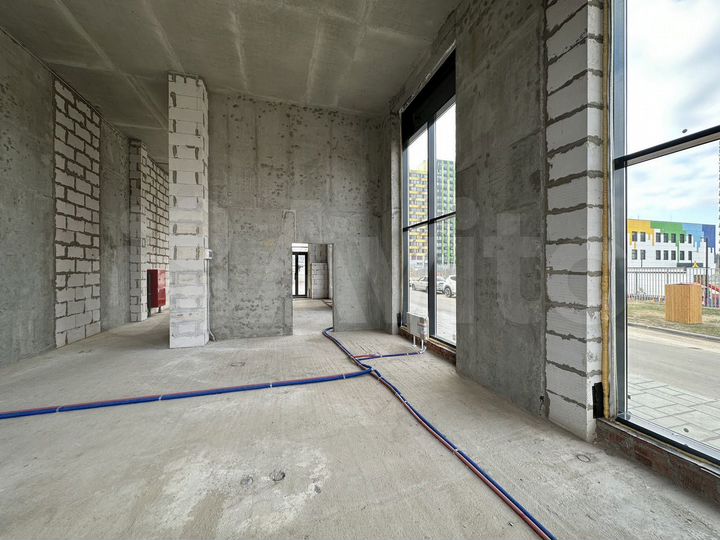 Сдам торговое помещение, 147.6 м²