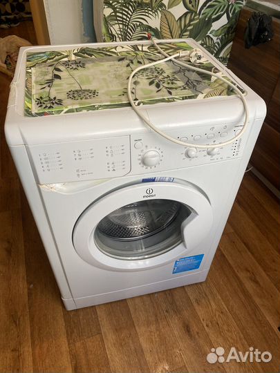 Стиральная машина indesit