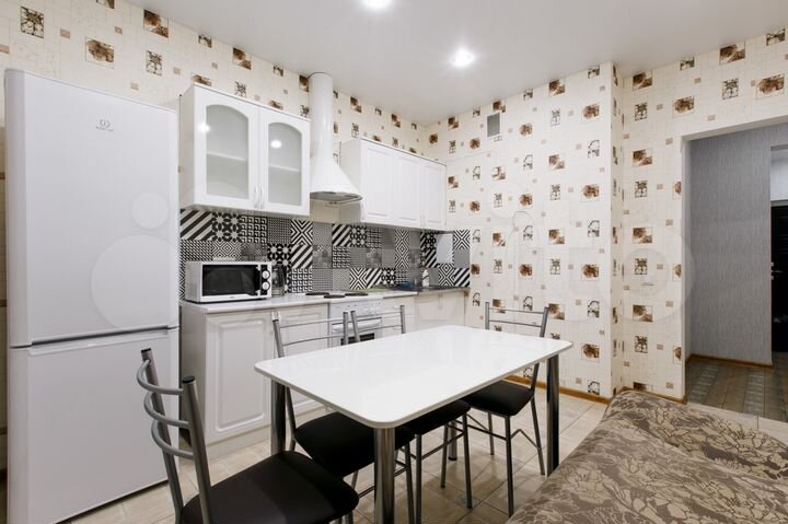 1-к. квартира, 45 м², 8/16 эт.