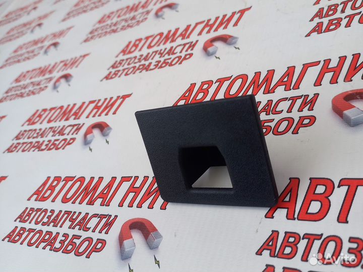 Накладка замка капота Киа Соул 3 19-н.в