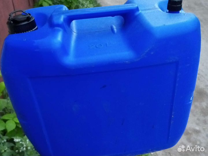 Канистра пластиковая 20 литров