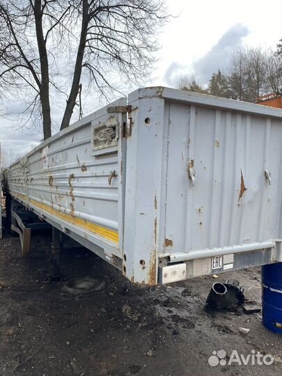 Полуприцеп бортовой МАЗ 975800-2022, 2021