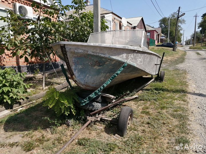 Катер Амур Восток
