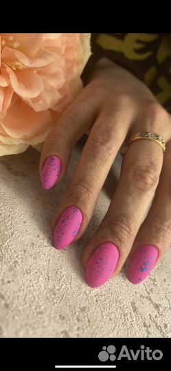 Маникюр на дому