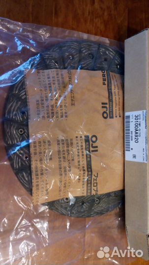 Диск сцепления 6-ступ subaru 30100AA920