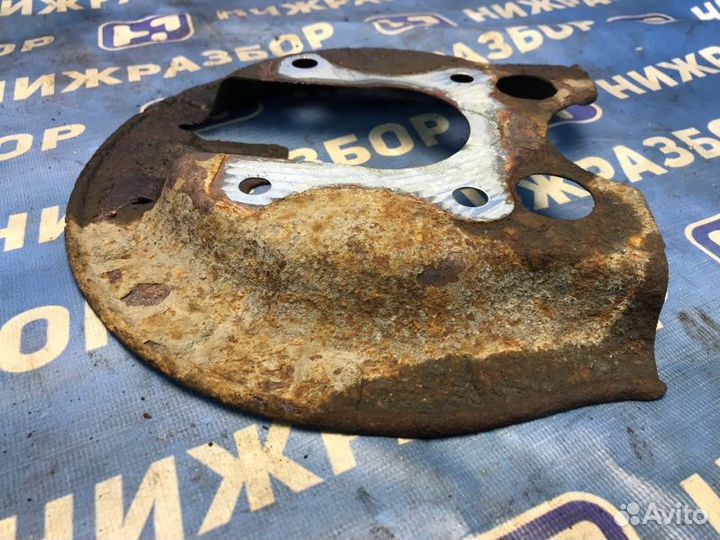 Пыльник тормозного диска задний левый Peugeot 307