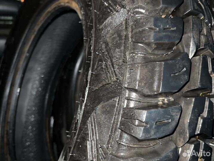 Kumho Road Venture MT71 205/80 R16 B