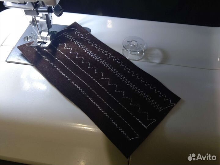 Швейная машина Elna 1110 (Janome)