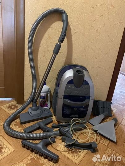 Моющий пылесос Zelmer