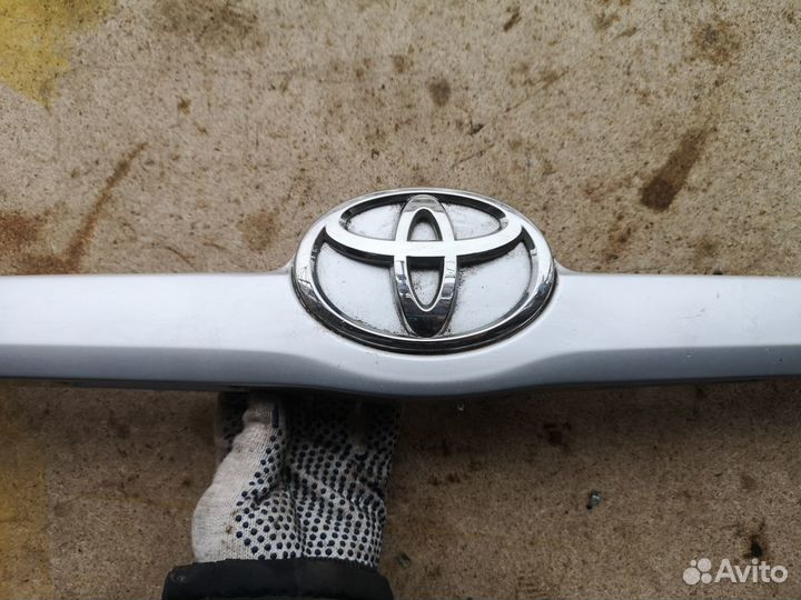 Накладка багажника для Toyota Camry V40 2006-2011