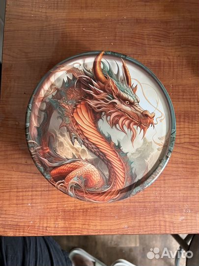 Жестяная банка из под печенья