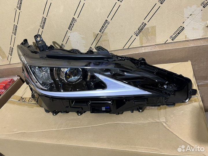 Фара правая Lexus Es 7