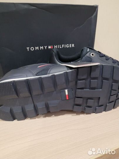 Tommy hilfiger кроссовки мужские оригинал 43р