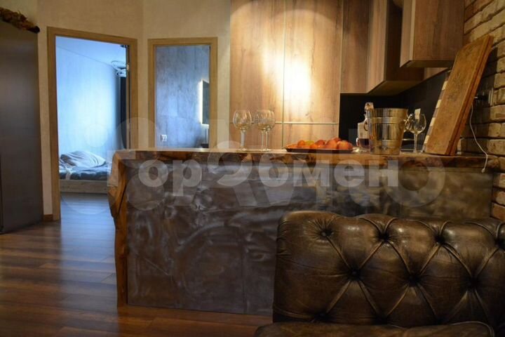 2-к. квартира, 75 м², 1/4 эт.