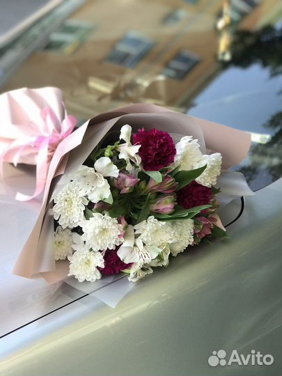 Доставка букетов и цветов