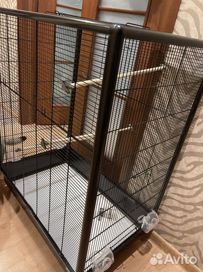 Огромная клетка для птиц,попугаев