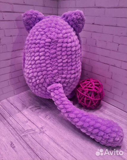 Валентинка игрушка на 14 февраля котик-авокадо