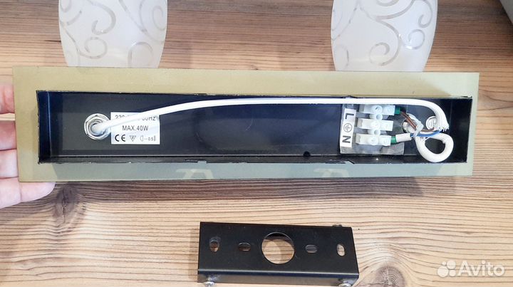 Настенный светильник бра