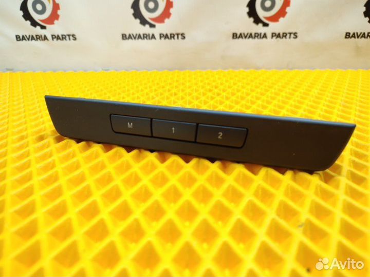 Кнопки памяти сидений Bmw 7 F01 3.0 N54 2010