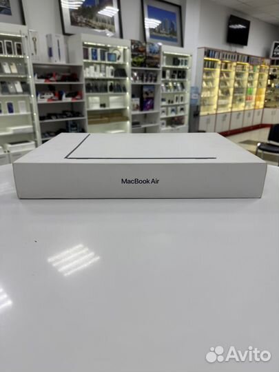 Maacbook air 13 m3 16 256 gb