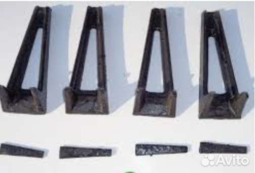 Ножки с клиньями для чугунных ванн СССР