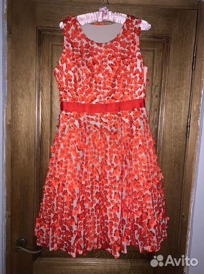 Коктейльное платье