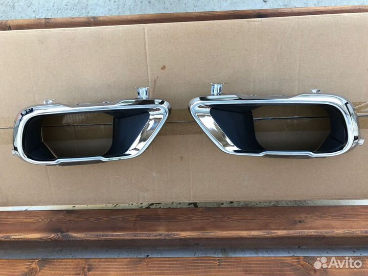 Решетка и насадки на глушители BMW X7 хром родной