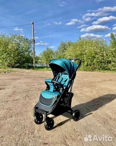 Коляска новая