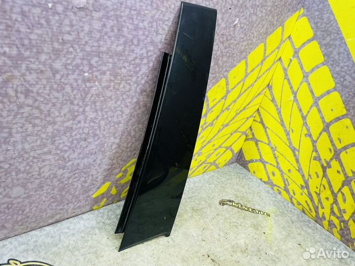 Накладка передней левой двери Insignia Инсигния