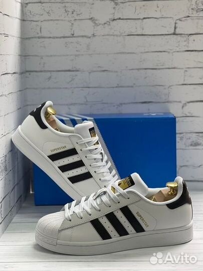 Кроссовки Adidas Superstar