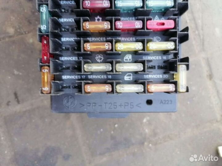 Блоки предохранителей альфа ромео 99г