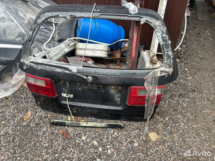 Дверь багажника toyota caldina