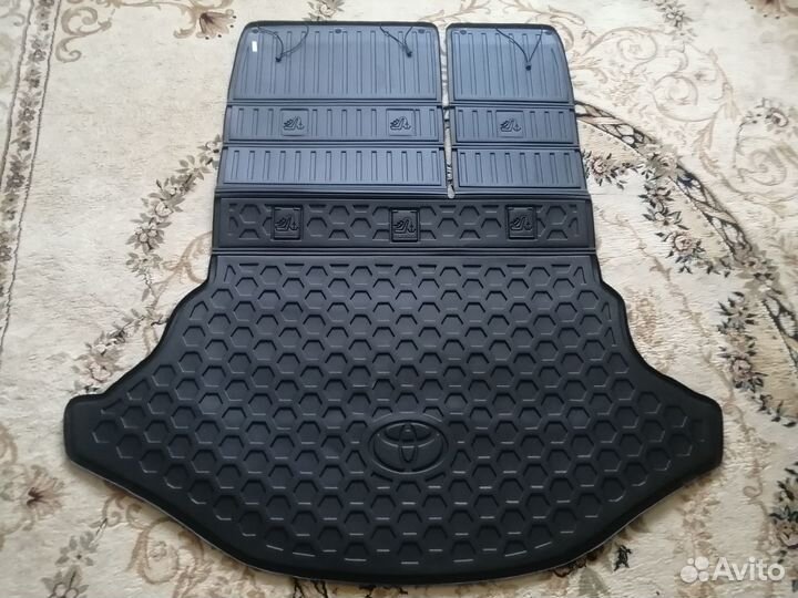 Новый ковер багажника Toyota Venza 2009 - 2017