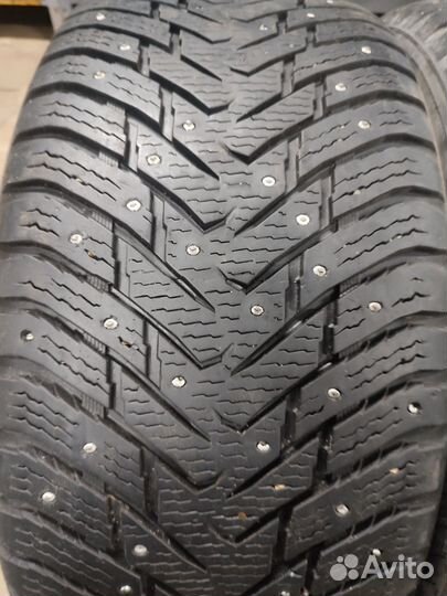 Nokian Tyres Hakkapeliitta 8 SUV 275/45 R20
