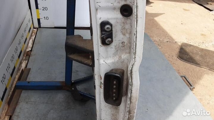 Дверь сдвижная Mercedes-Benz V-Class/Vito/Viano