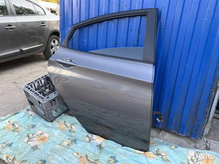 Дверь задняя правая Hyundai Solaris Оригинал