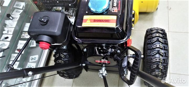 Снегоуборочная машина Печенег 7,0А