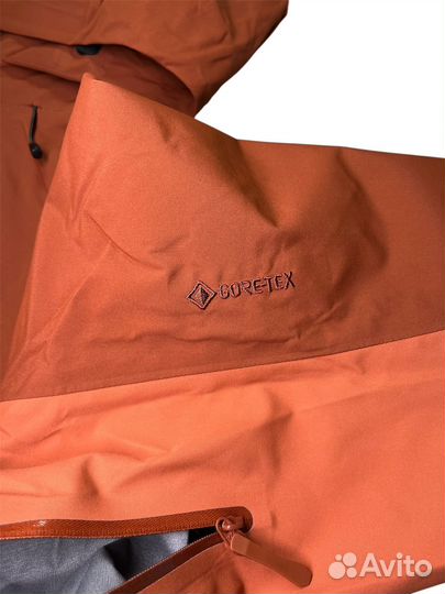 Ветровка Arcteryx Beta AR orange