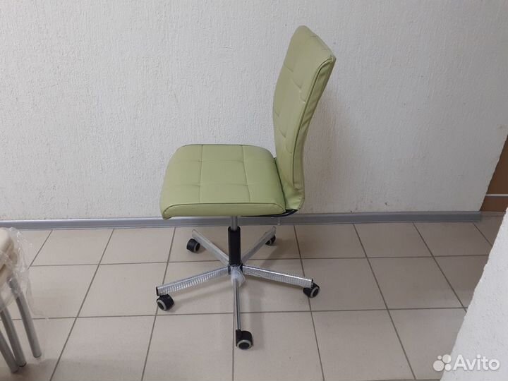 Компьютерное кресло