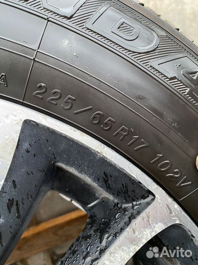 Yokohama Geolandar G98 225/65 R17