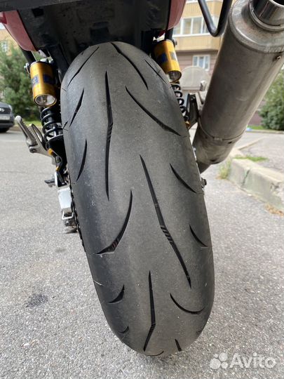 Honda cb400sf vtec 2