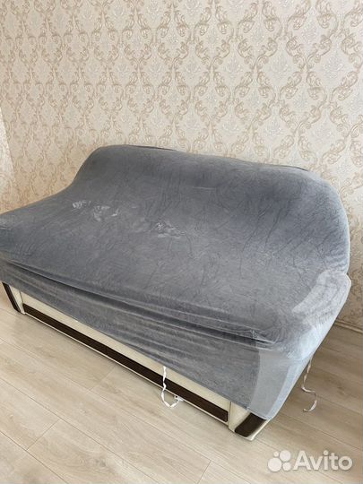 Чехол на диван