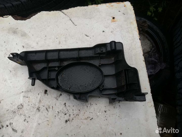 Кронштейн полки багажника левый Шевроле Авео Т255