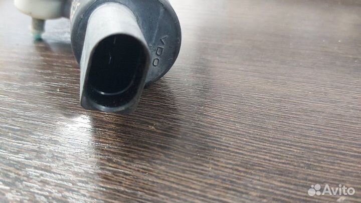 Насос омывателя Volkswagen Touareg 1 2.5D 2008