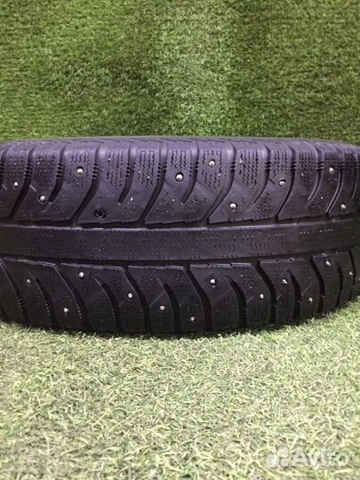 Bridgestone Ice Cruiser 7000 195/65 R15 91T