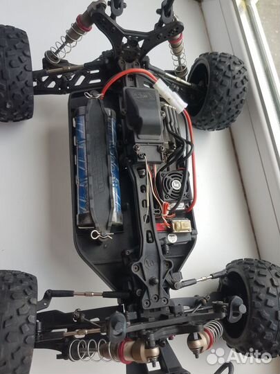 Survolt st10 стадиум трак