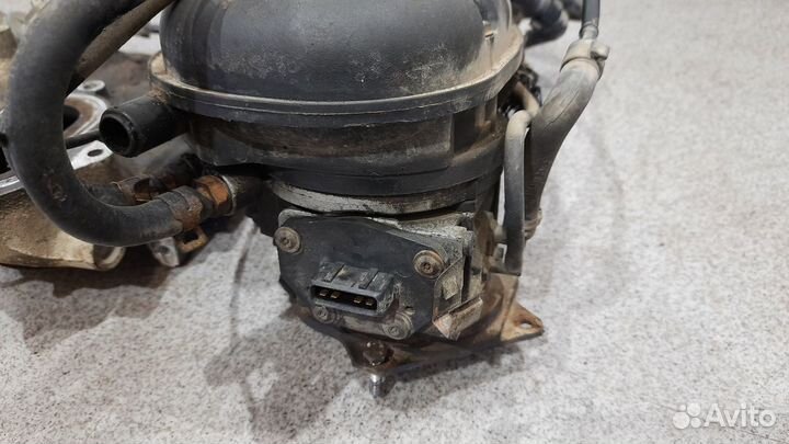 Моновпрыск в сборе WV Passat b4 1.8 ADZ