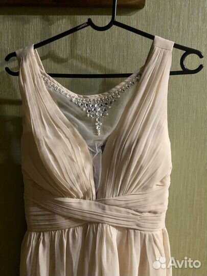 Вечернее платье