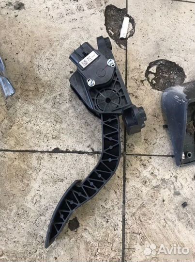 Педаль газа Hyundai Creta