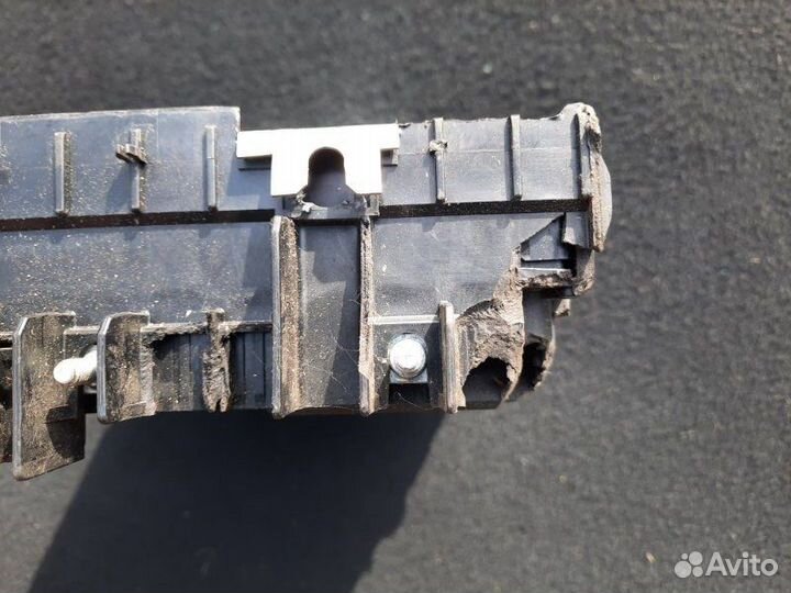 Блок предохранителей Volkswagen Tiguan